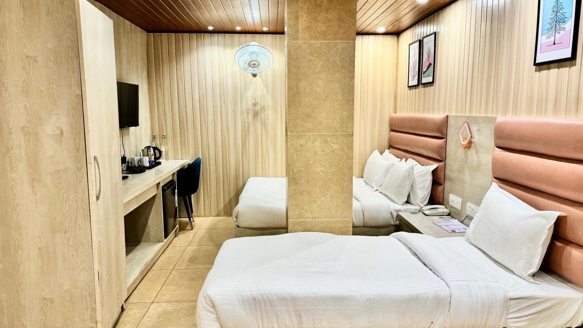 Hotel Pride Inn - 800 Mts From Mall Road Mussoorie Zewnętrze zdjęcie