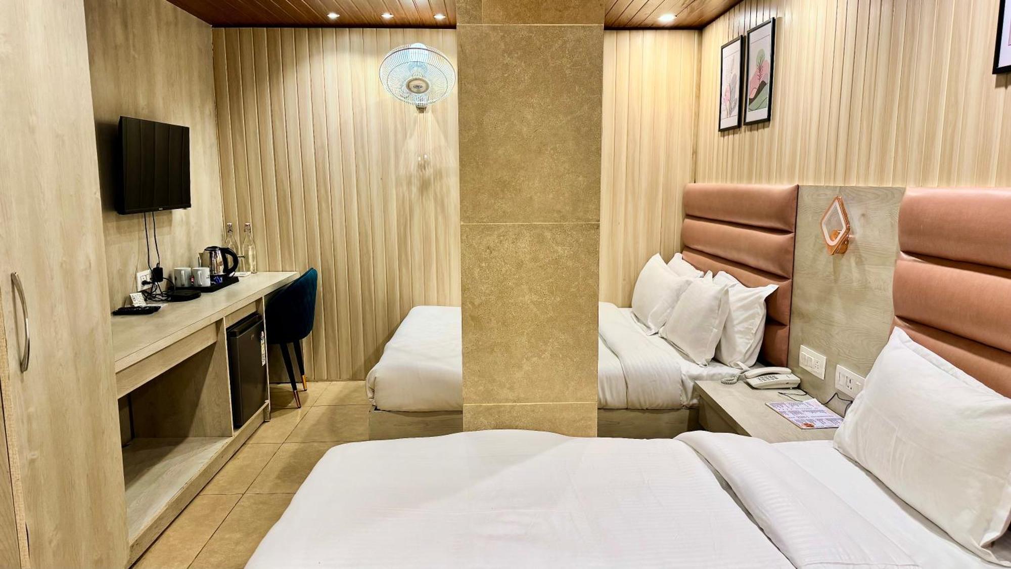 Hotel Pride Inn - 800 Mts From Mall Road Mussoorie Zewnętrze zdjęcie