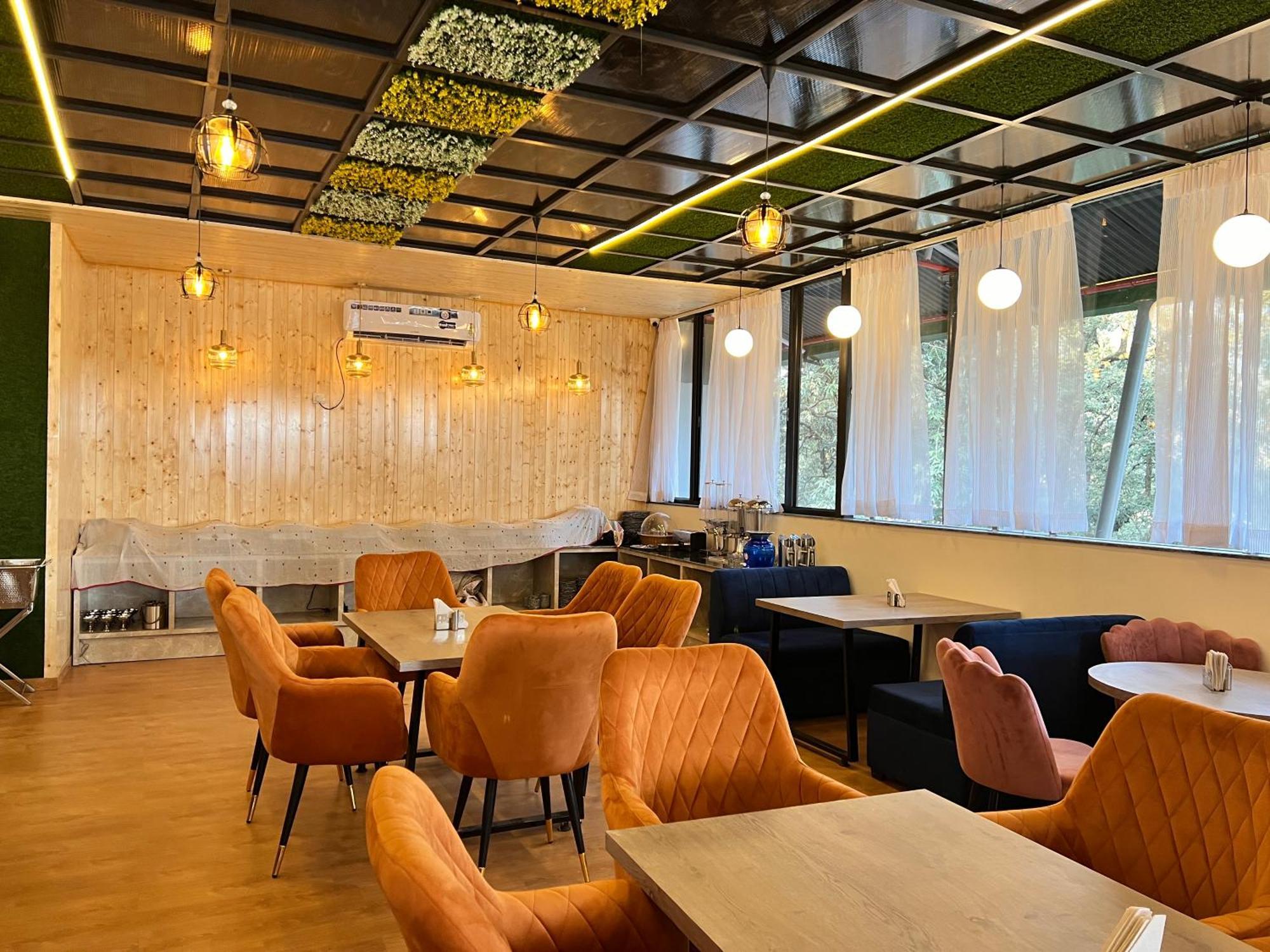 Hotel Pride Inn - 800 Mts From Mall Road Mussoorie Zewnętrze zdjęcie